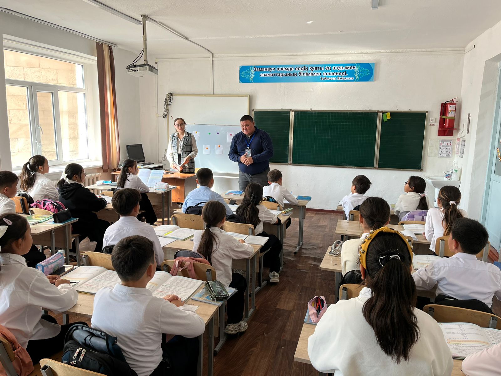 «Ойынға салауатты көзқарас», «Цифрлық әлемде қауіпсіз қадам»
