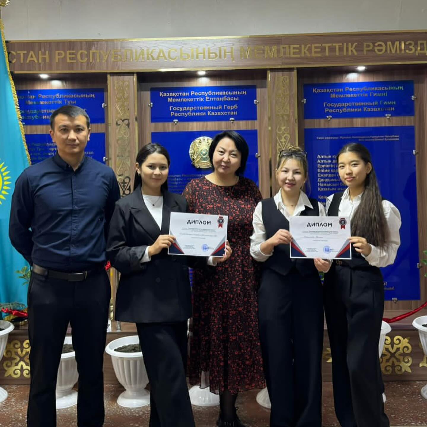 Дебаттық турнирде жеңімпаз атандық!