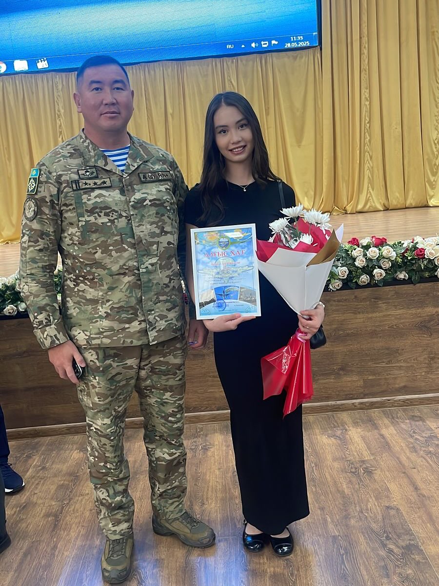 Әскери гарнизонның Алғыс хатымен марапатталды.
