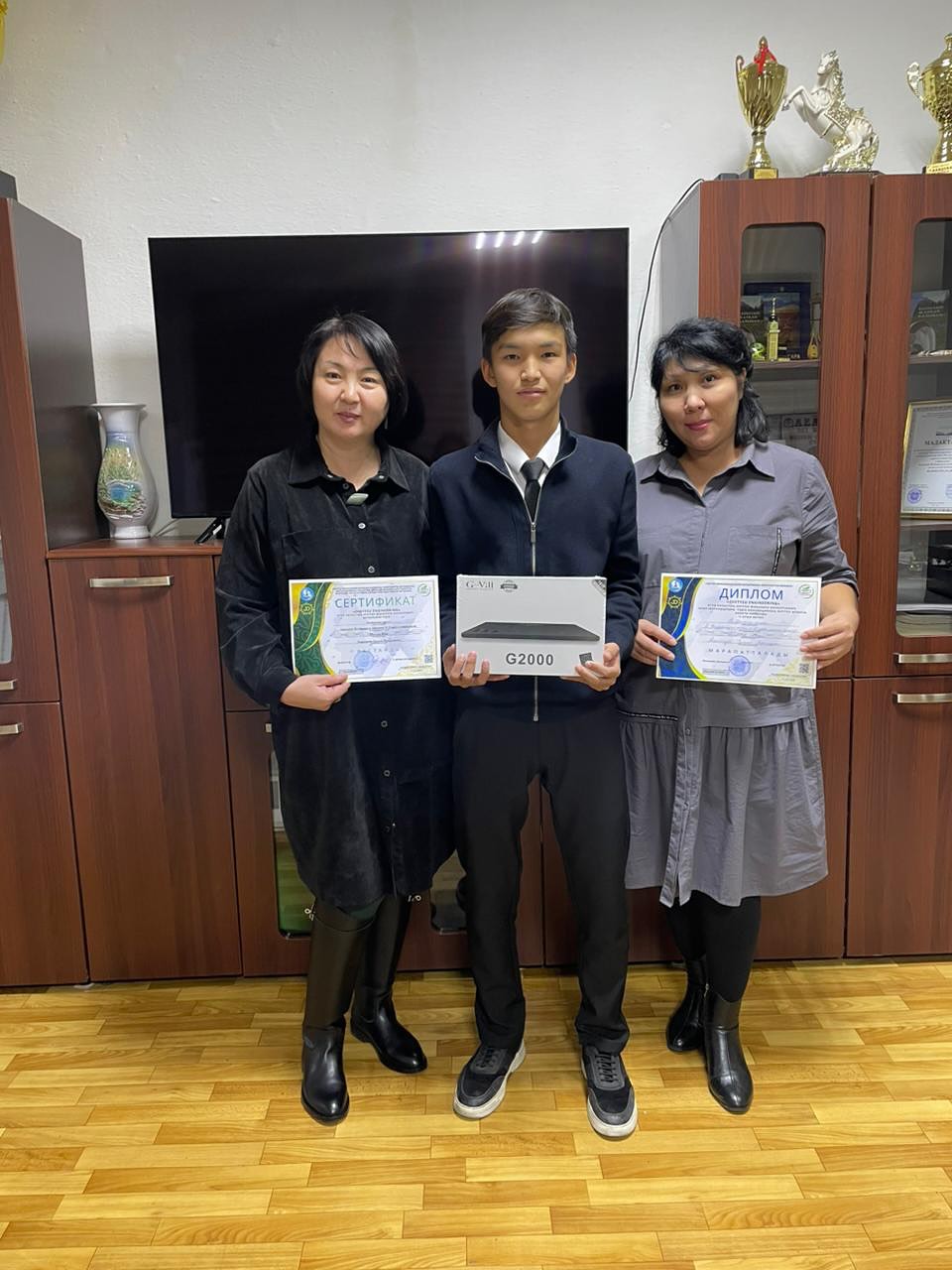 «ZHETYSU ENGINEERING» атты облыстық зерттеу жобаларында ІІ орын!